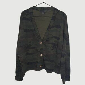 Social Standard Sanctuary Women's Sz 2XL Green Camouflage Button-up Cardigan
